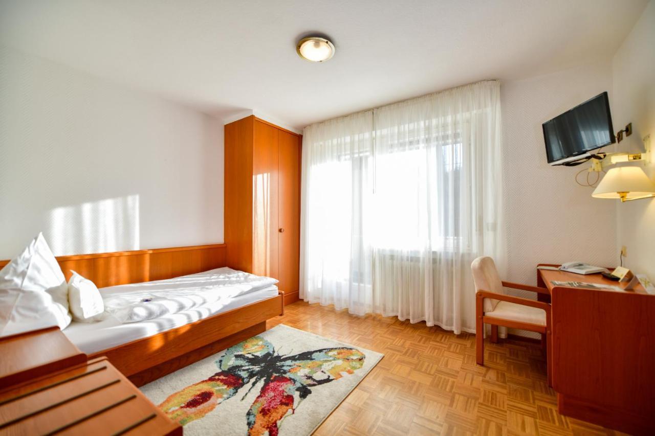 Hotel Zur Post Balve Екстериор снимка