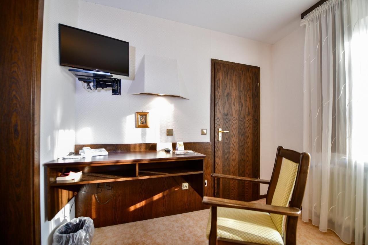 Hotel Zur Post Balve Екстериор снимка