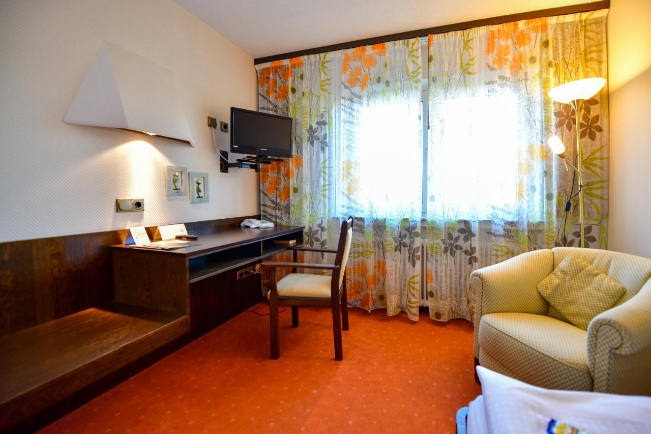Hotel Zur Post Balve Екстериор снимка